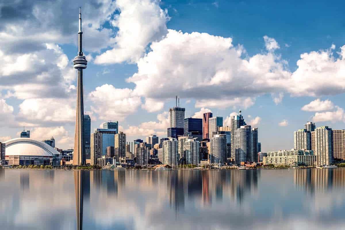 A view of the Toronto skyline